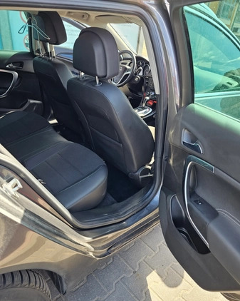 Opel Insignia cena 19000 przebieg: 271294, rok produkcji 2010 z Halinów małe 301